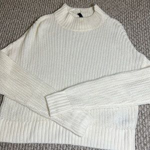 H&M white sweater